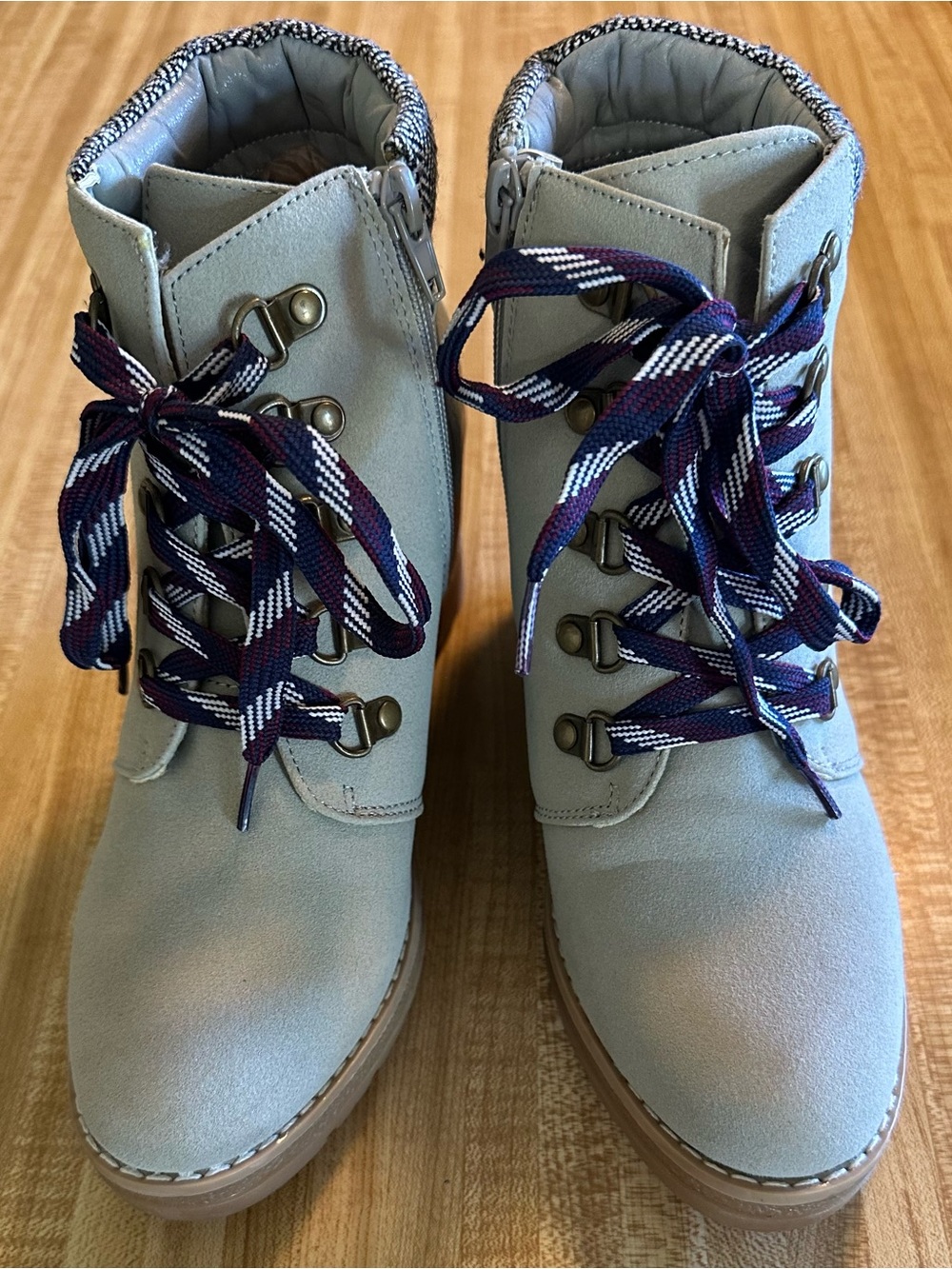 Women's Gray Lace-Up Ankle Boots